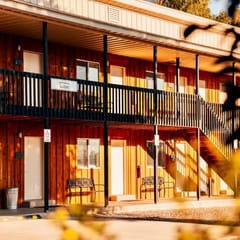 Dino Trails Suites