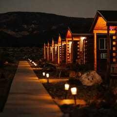 Thousand Lake Lodge - Private Cabin