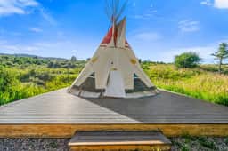Glenn Haven | Luxury Large Group Getaway Sleeps 60 - Image 2