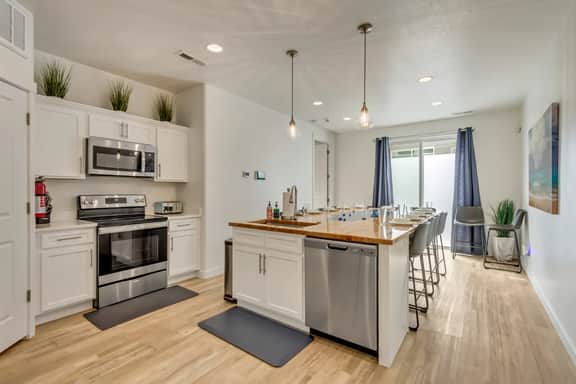 Bear Lake Table | Downtown Garden City Townhome - Image 4