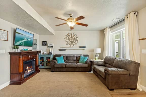 Seasons at Bear Lake by Cloud Dream Homes - Image 4